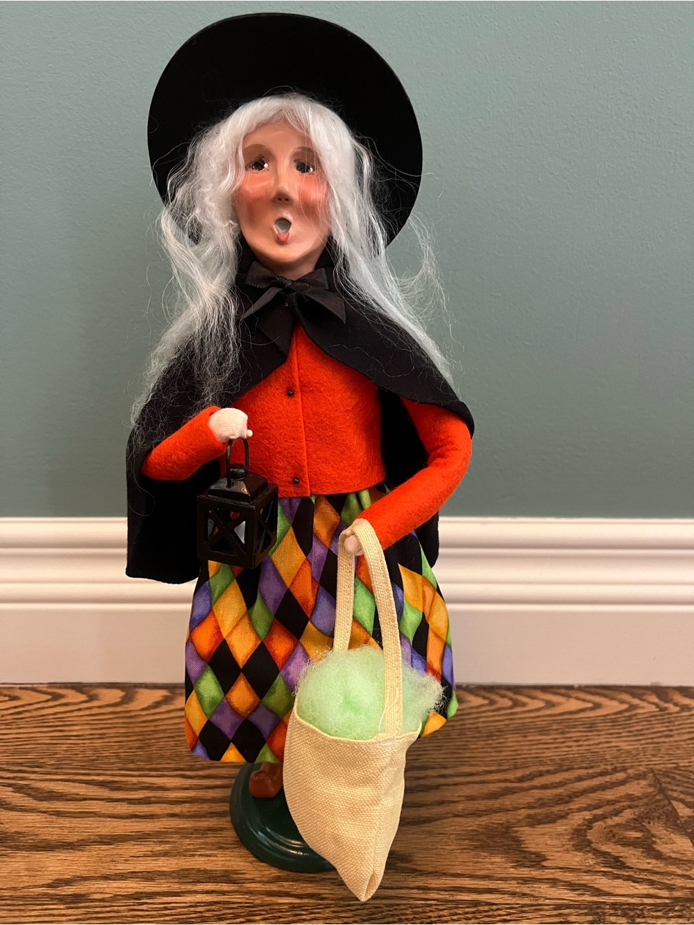 RARE!   Hard to Find Byers Choice Potpourri Witch
